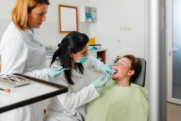 Best Emergency Dental Care for Broken or Chipped Teeth in Ensley, FL